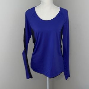 Fabletics size 8 long sleeve purple and black shirt
